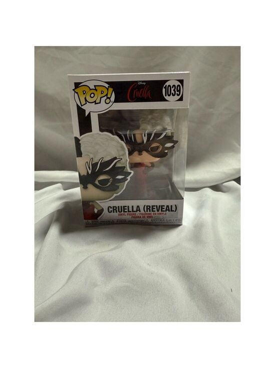 Funko Other - Funko Pop! Disney Cruella (Reveal) Vinyl Figure #1039